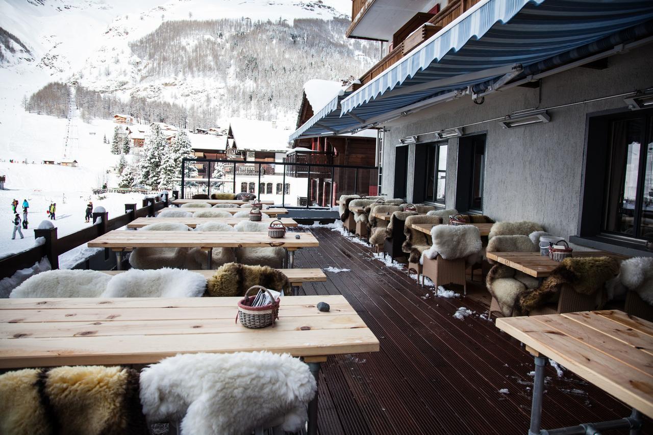Hotel The Larix Ski-In Ski-Out Зас-Фе Екстер'єр фото